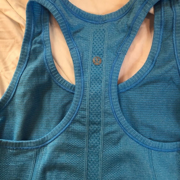 lulu lemon racer back work out tank top - Picture 3 of 4